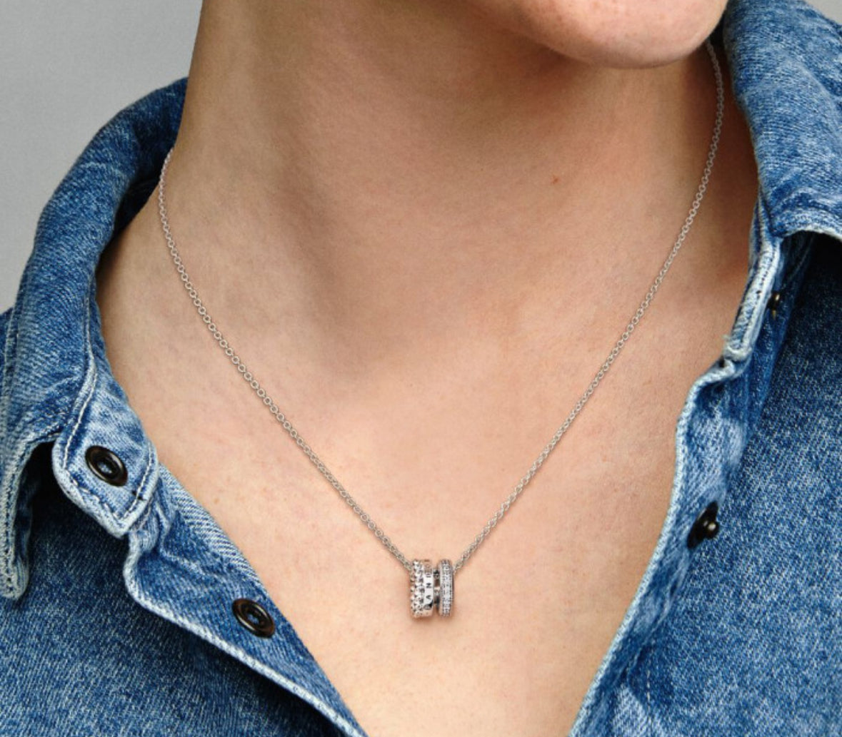 Collar pelotitas logo