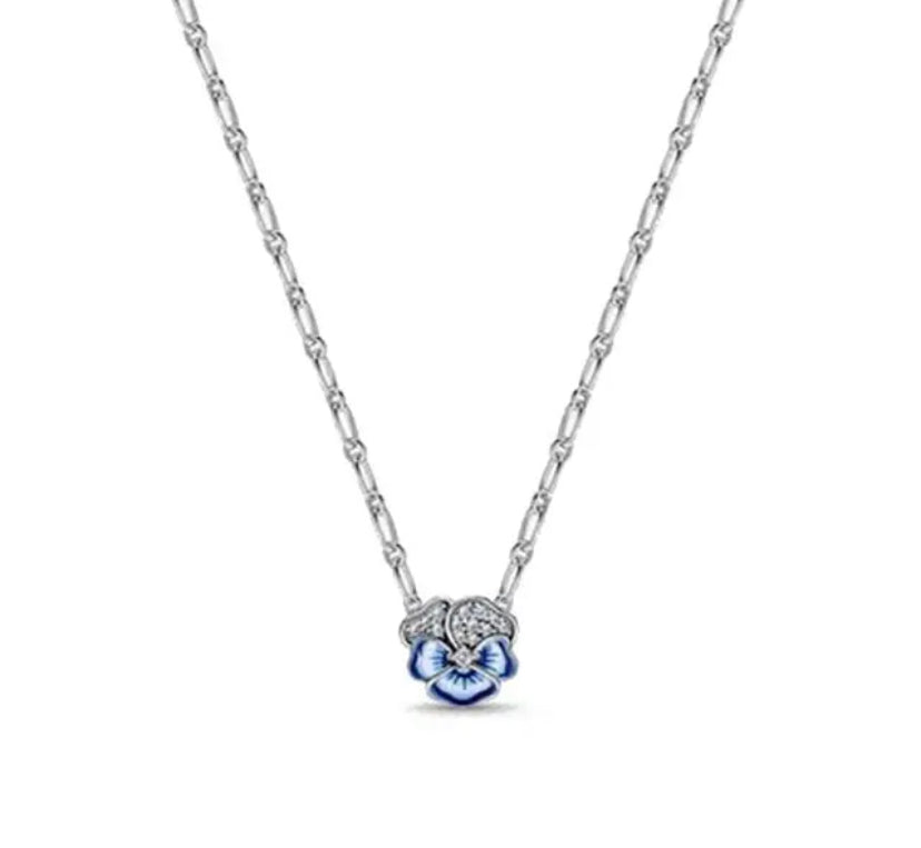 Collar flor circones