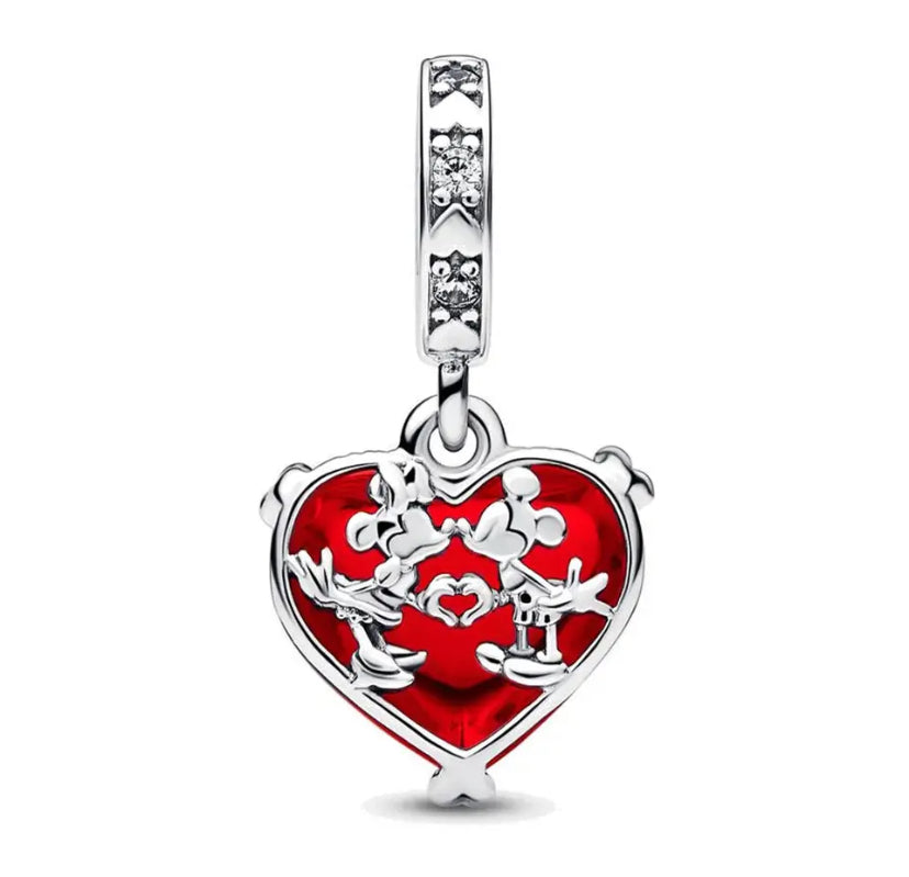Corazón rojo Mickey/Minnie con logo