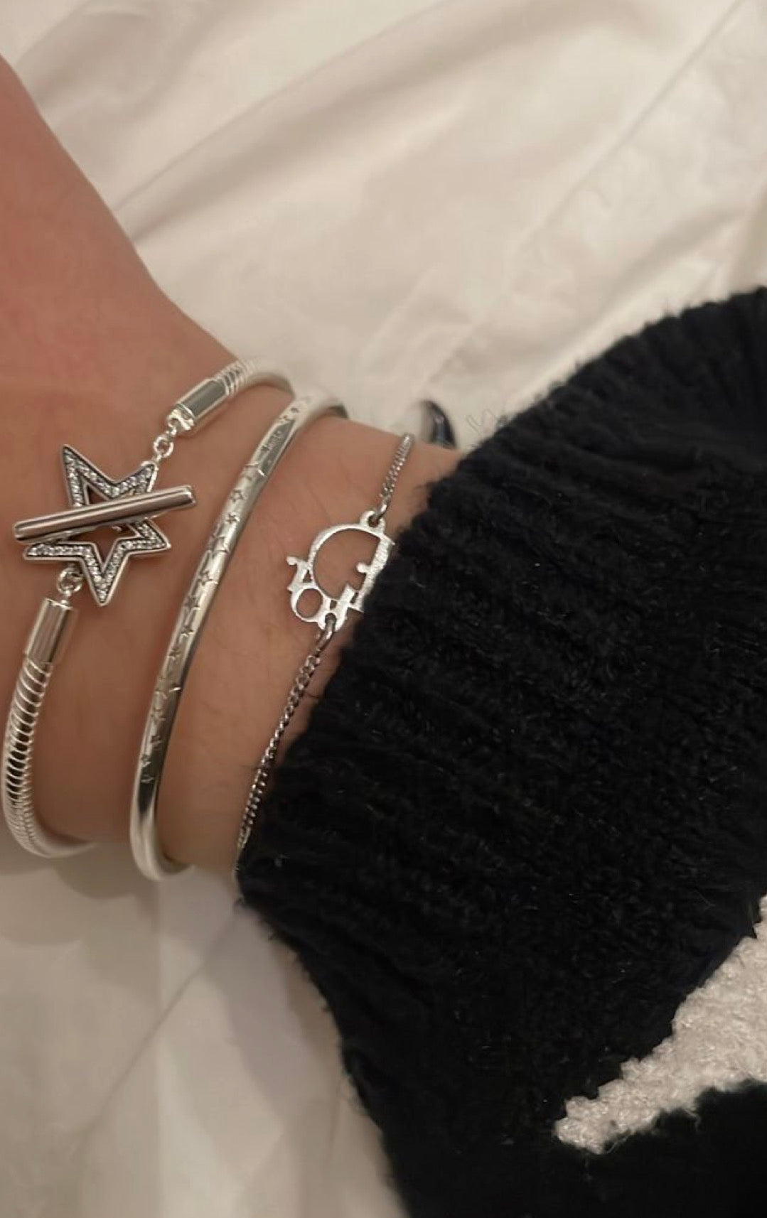 Pulsera estrella cierre palito