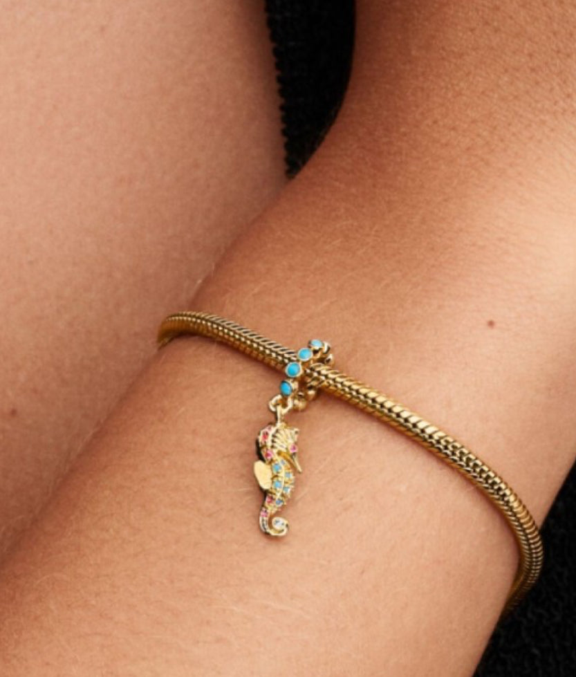 Caballo de mar dorado para pulsera eslabones