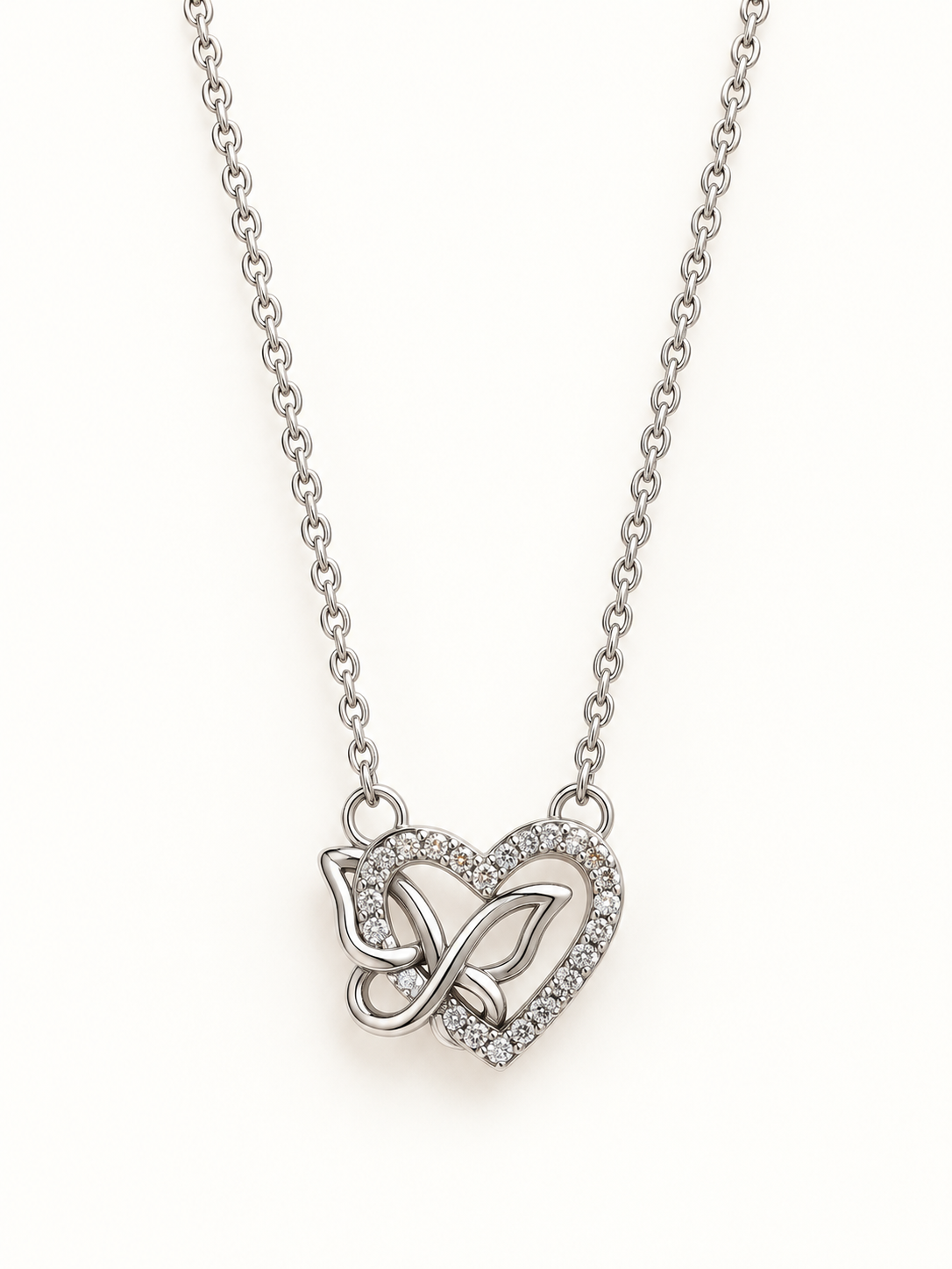 Collar corazón mariposa