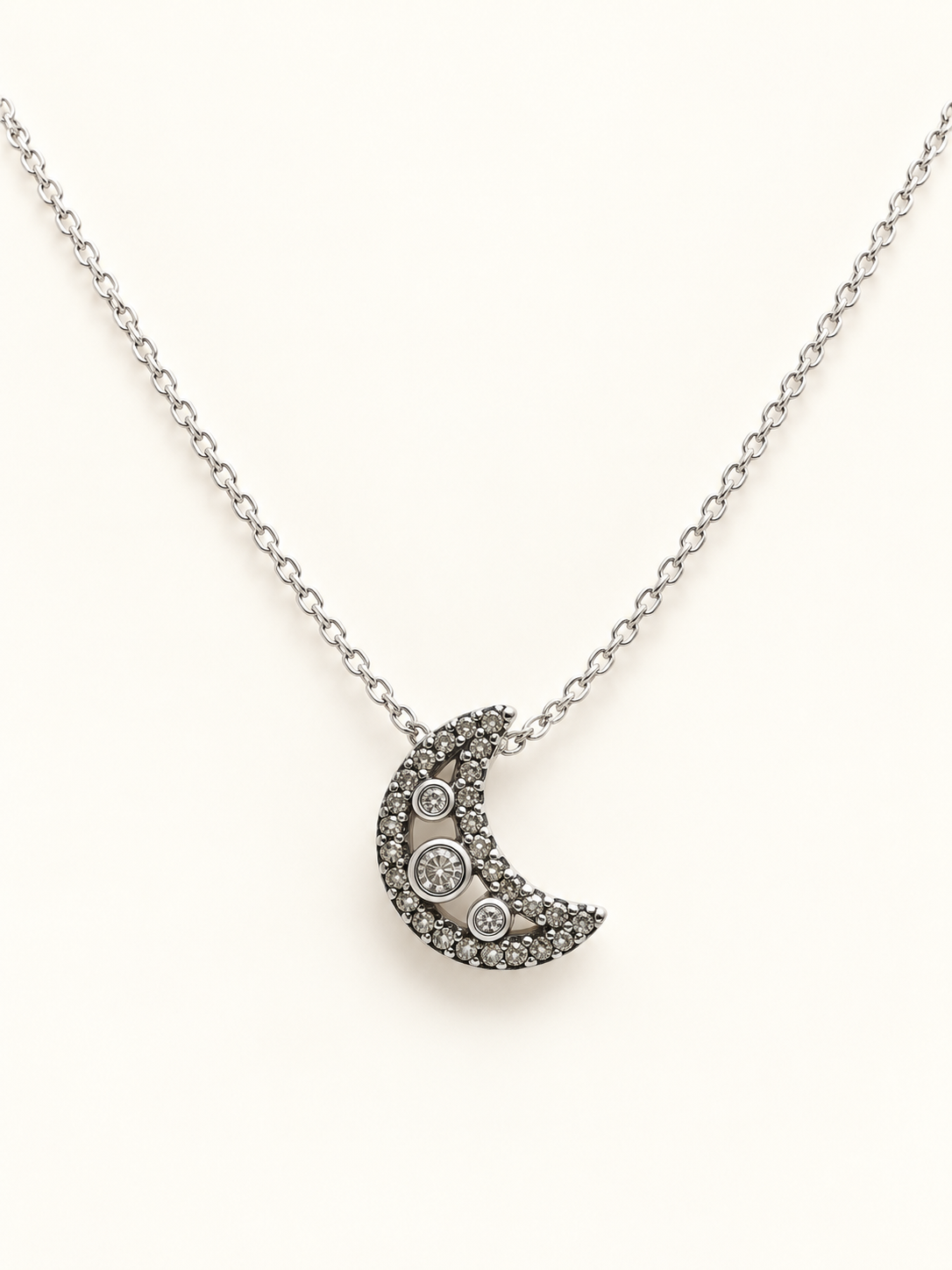 Collar luna logo