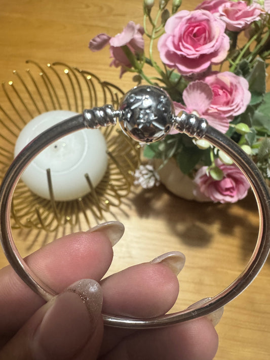 Pulsera rígida constelaciones