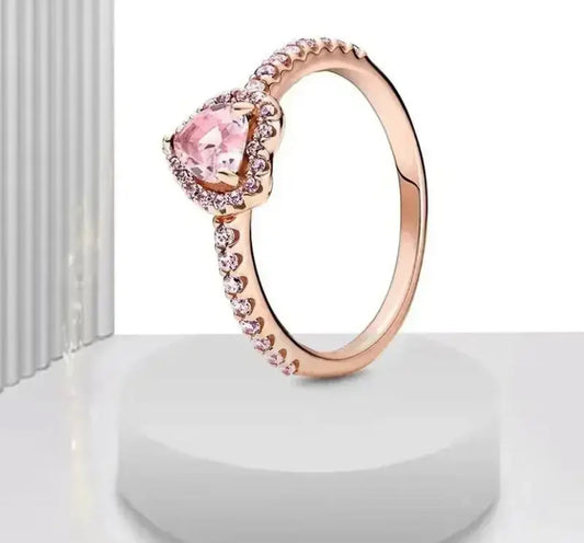 Anillo corazón brillante elevado rosa