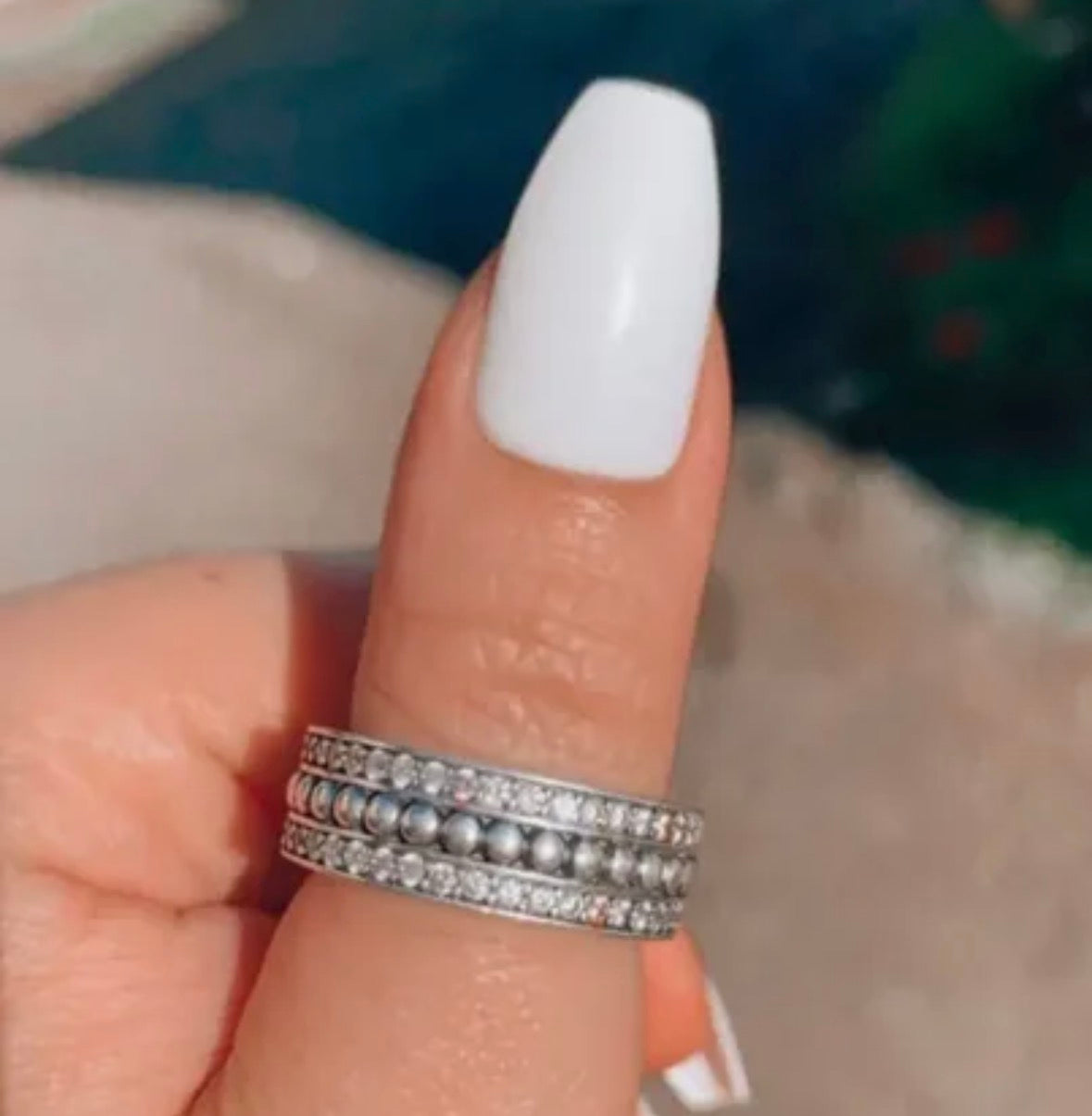 Anillo esfera circones