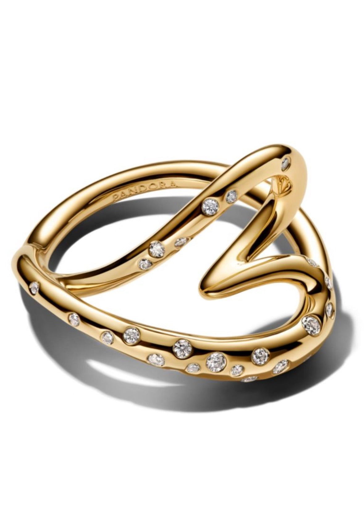 Anillo corazón dorado piedras