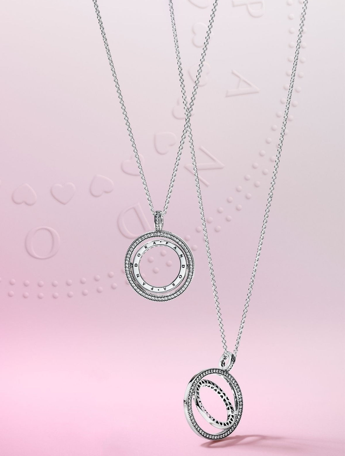 Collar doble circones logo