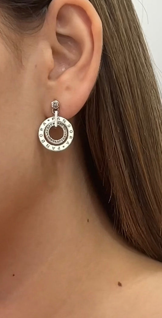 Aros reina con logo