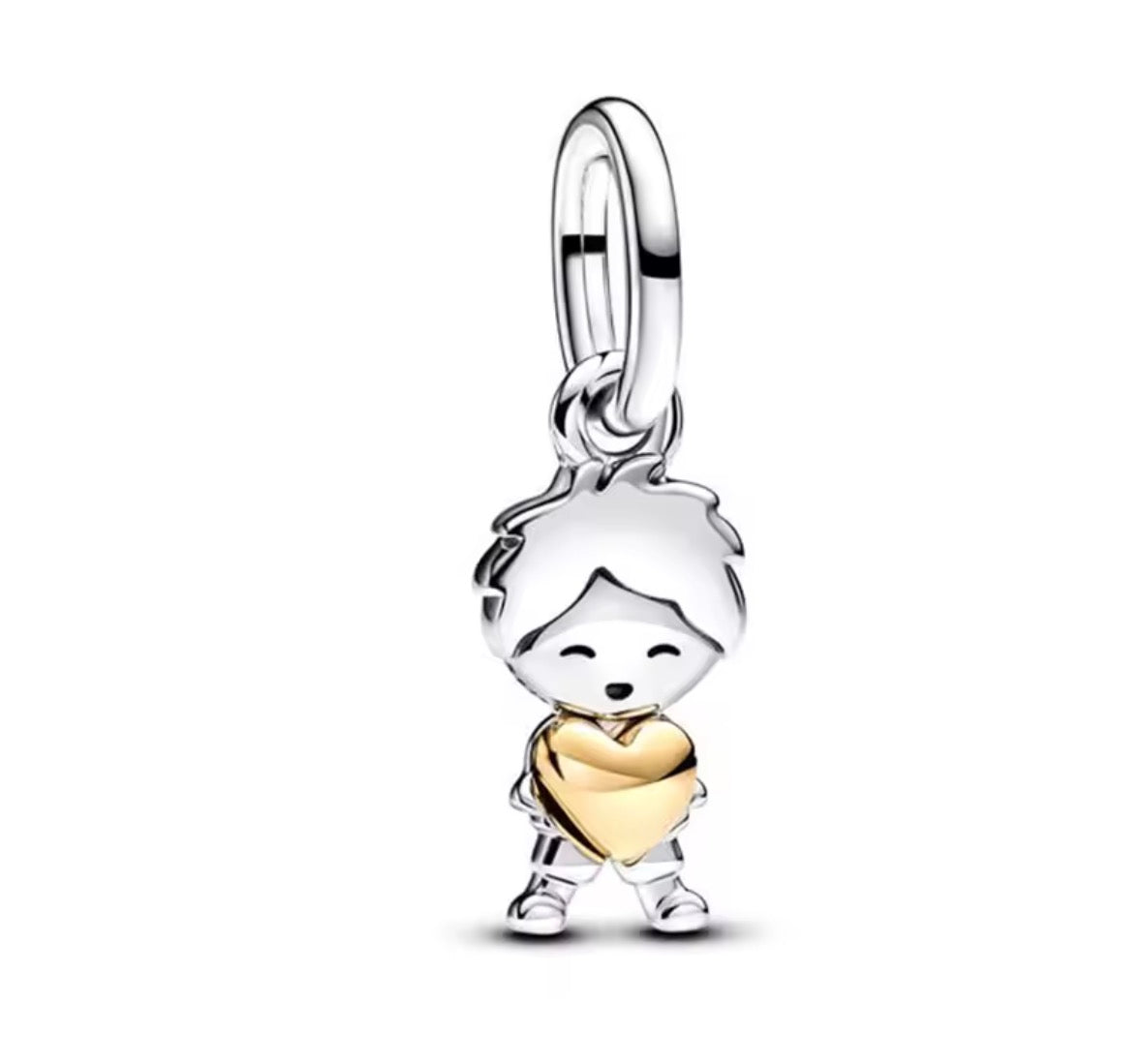 Niño corazón dorado