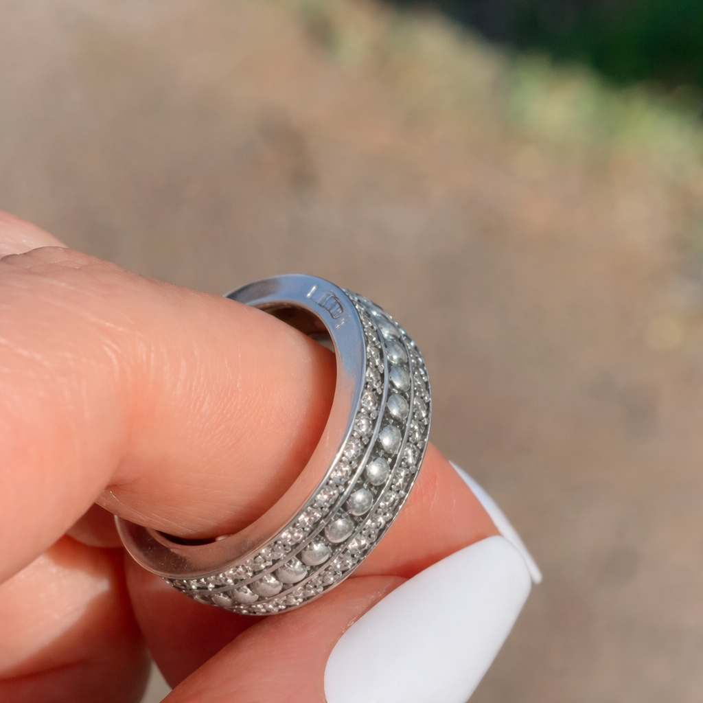 Anillo esfera circones