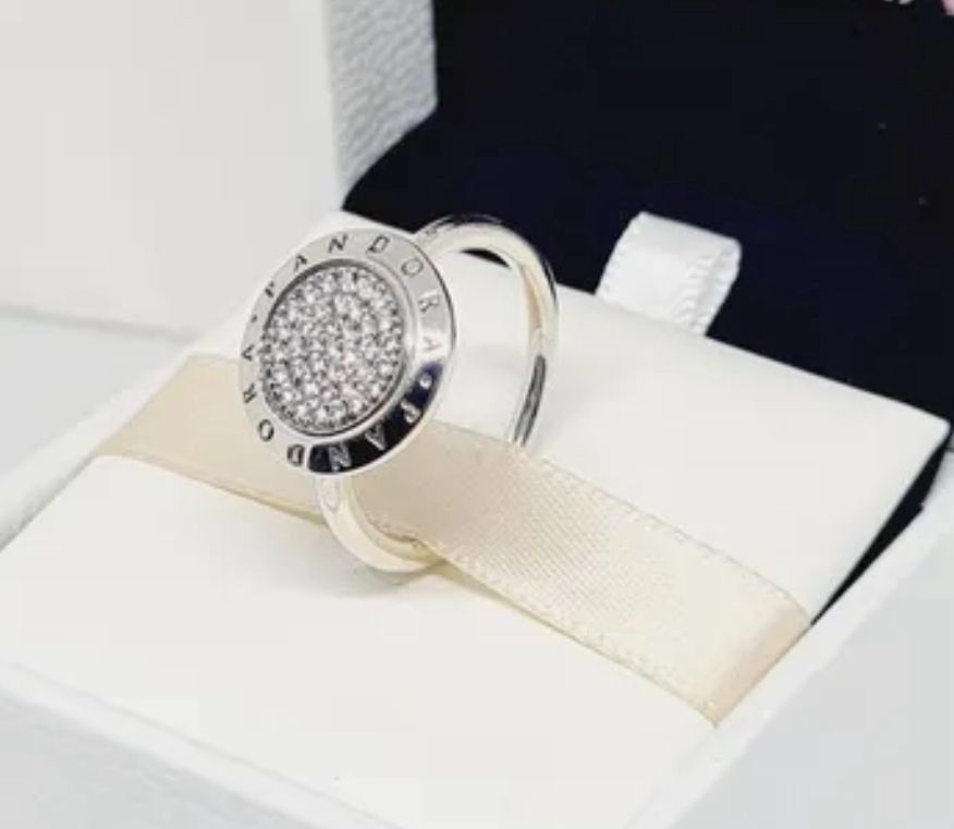 Anillo logo circones plata